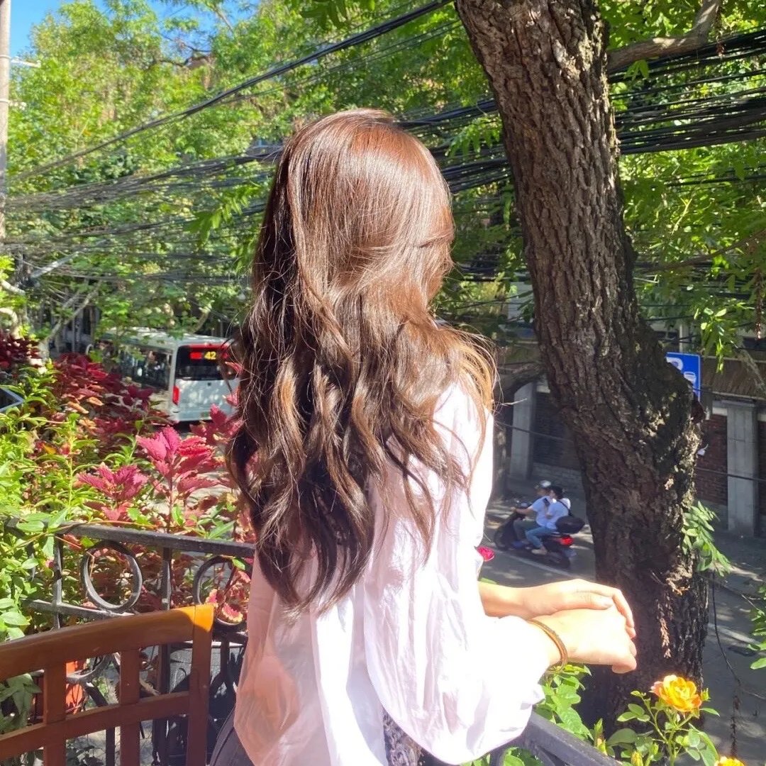 三女性